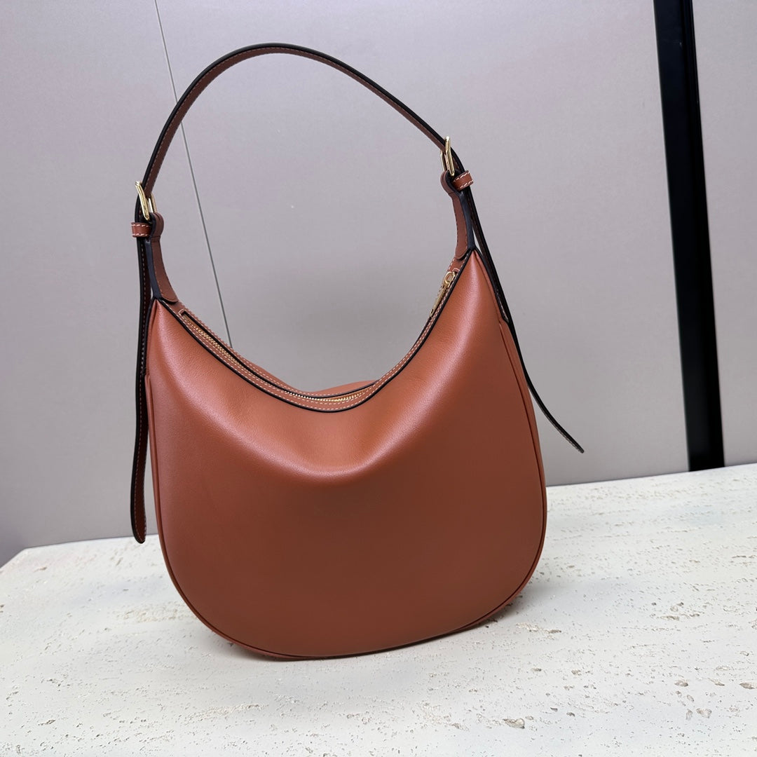 CELINE MEDIUM 30 HELO脧SE BAG CUIR TRIOMPHE IN BRONZE BROWN SUPPLE CALFSKIN