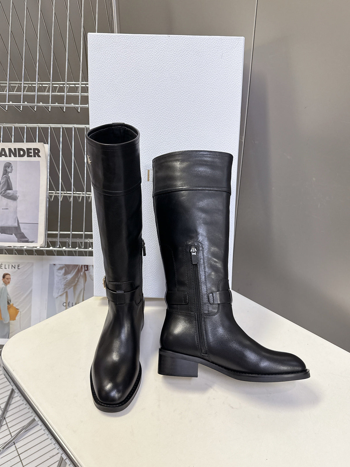 DIOR 25S BROWN HIGH BOOTS IN BLACK LAMBSKIN