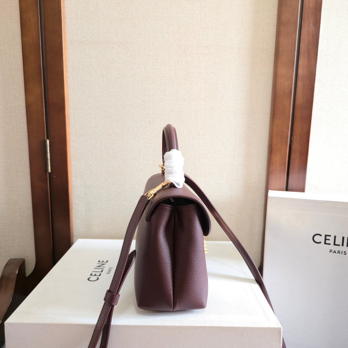 CELINE 25S NINO BAG 20MM IN SYRAH RED GRAINED CALFSKIN GOLD HARDWARE