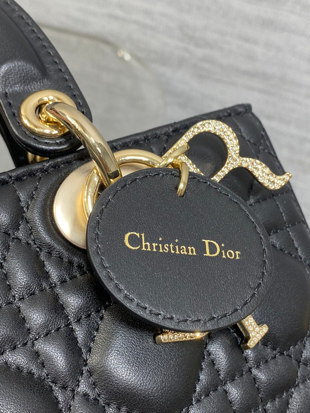 DIOR 25S SMALL LADY D鈥慗OY BAG 22 IN BLACK CALFSKIN GOLD HARDWRE