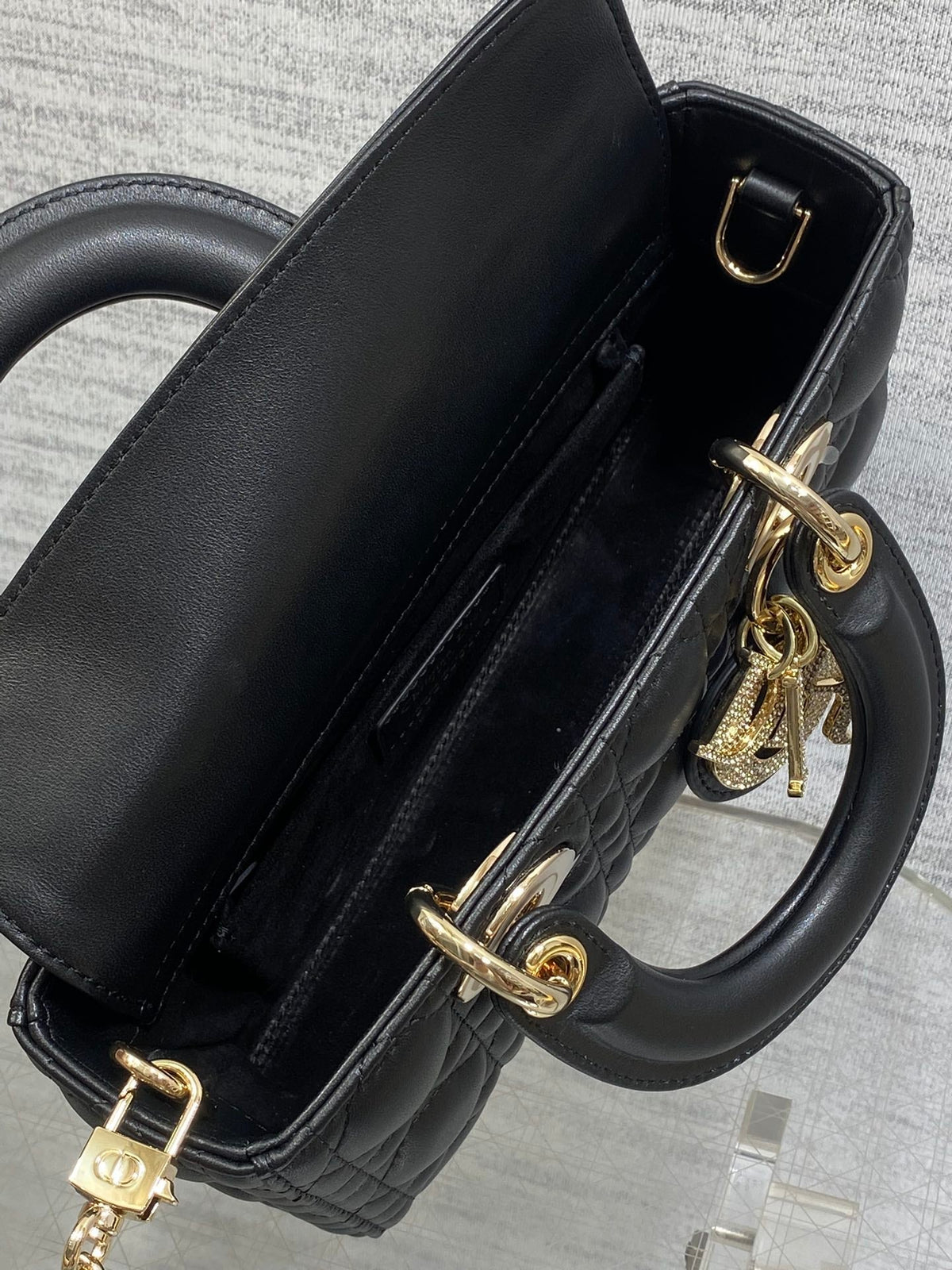 DIOR 25S SMALL LADY D鈥慗OY BAG 22 IN BLACK CALFSKIN GOLD HARDWRE