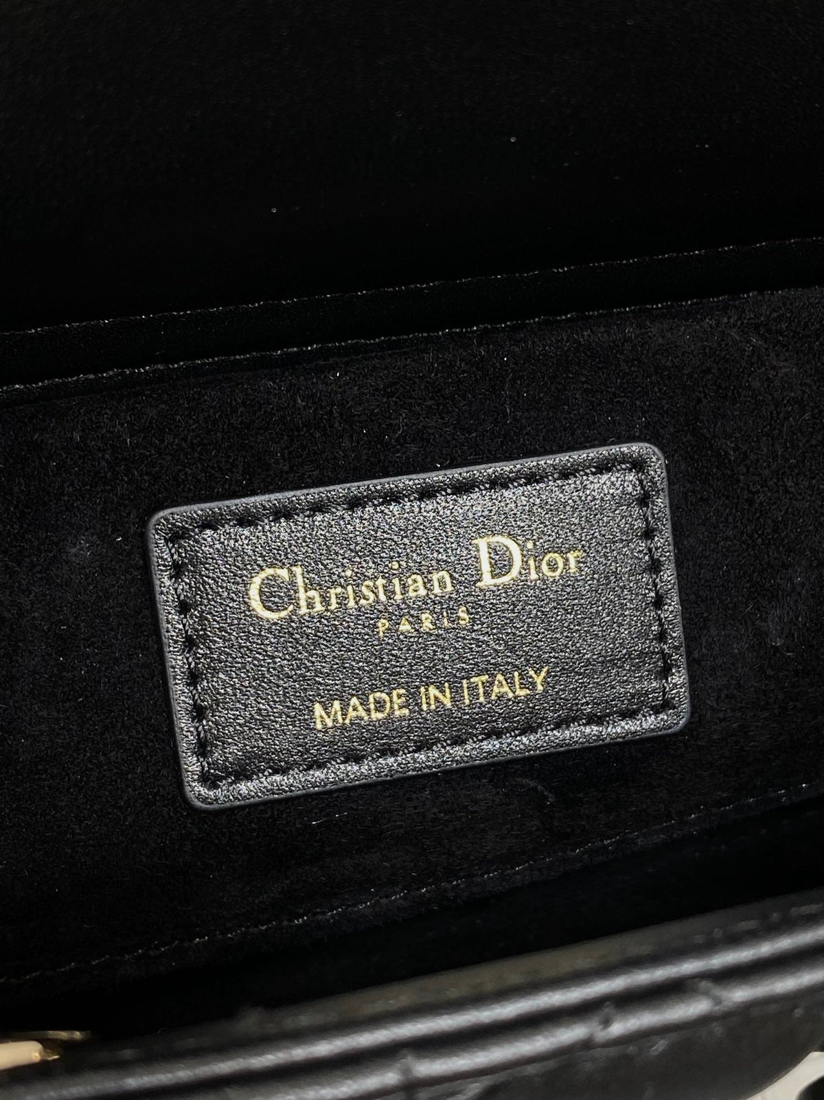 DIOR 25S SMALL LADY D鈥慗OY BAG 22 IN BLACK CALFSKIN GOLD HARDWRE