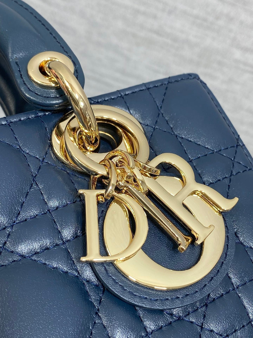 DIOR 25S SMALL LADY D鈥慗OY BAG 19 IN DARK BLUE CANNAGE CALFSKIN GOLD HARDWRE