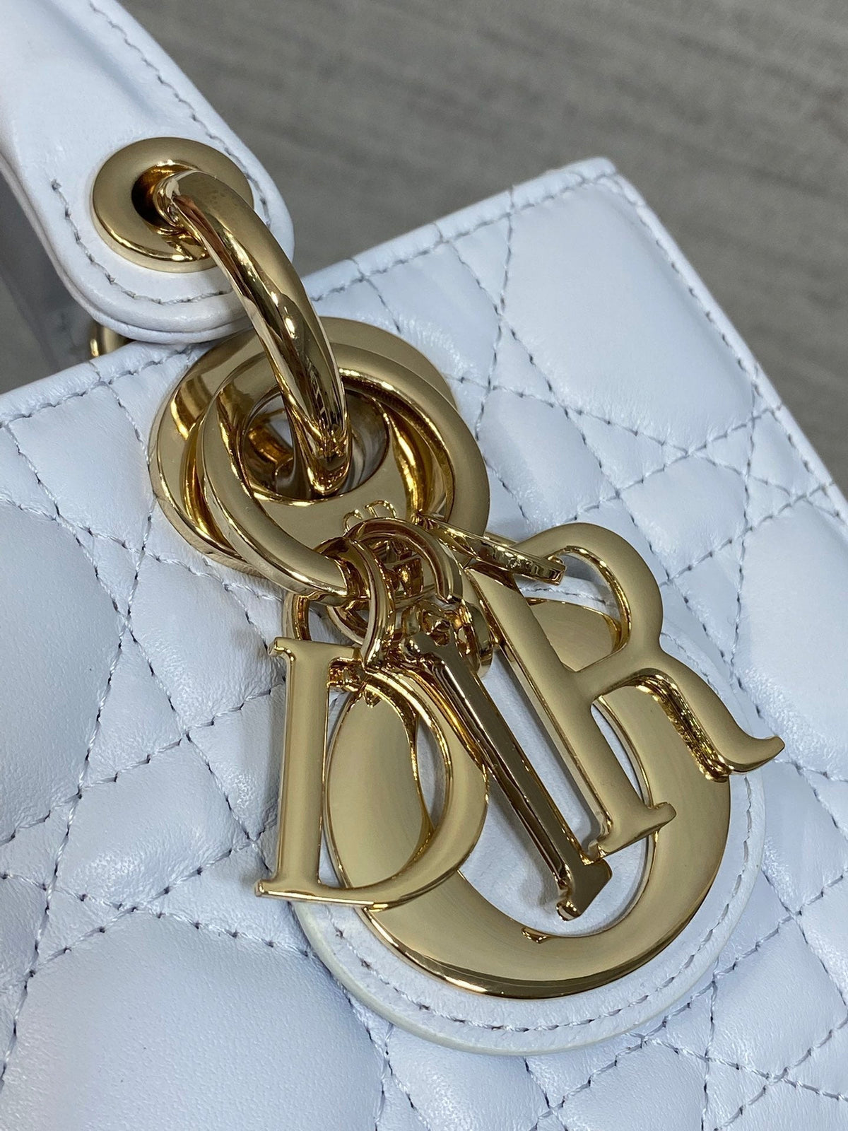 DIOR 25S SMALL LADY D鈥慗OY BAG 19 IN LIGHT BLUE CANNAGE CALFSKIN GOLD HARDWRE