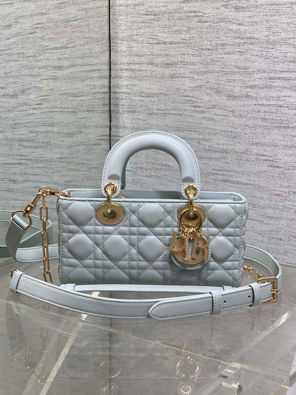 DIOR 25S SMALL LADY D鈥慗OY BAG 22 IN SHIRT BLUE CALFSKIN GOLD HARDWRE
