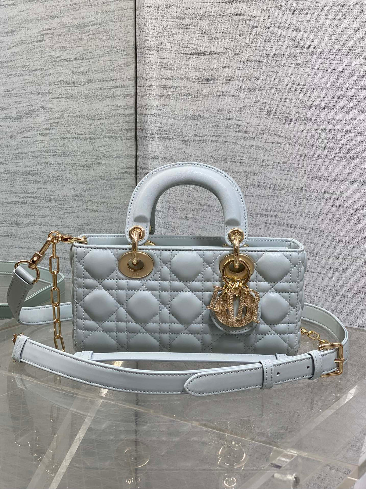 DIOR 25S SMALL LADY D鈥慗OY BAG 22 IN SHIRT BLUE CALFSKIN GOLD HARDWRE