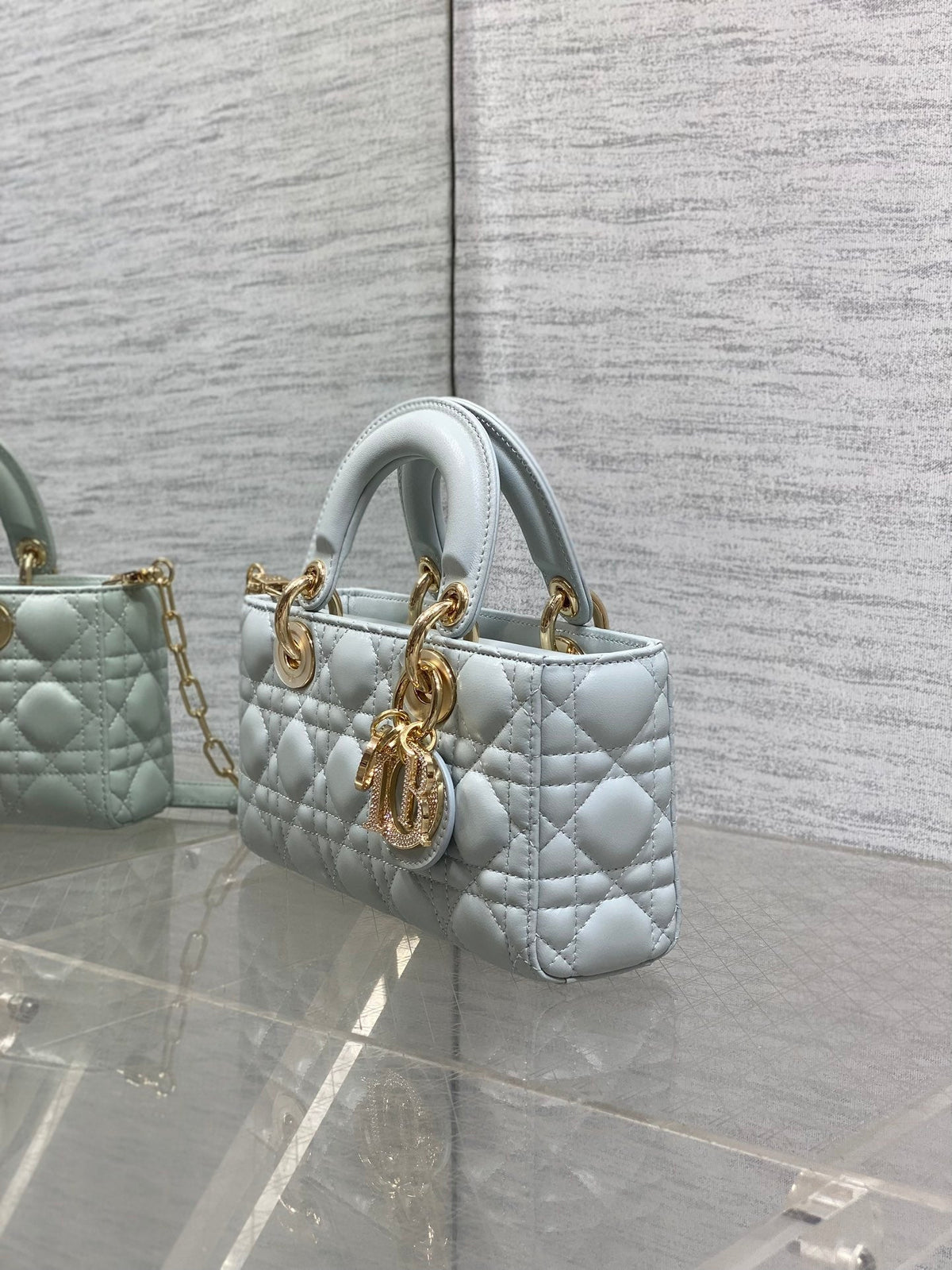 DIOR 25S SMALL LADY D鈥慗OY BAG 22 IN SHIRT BLUE CALFSKIN GOLD HARDWRE