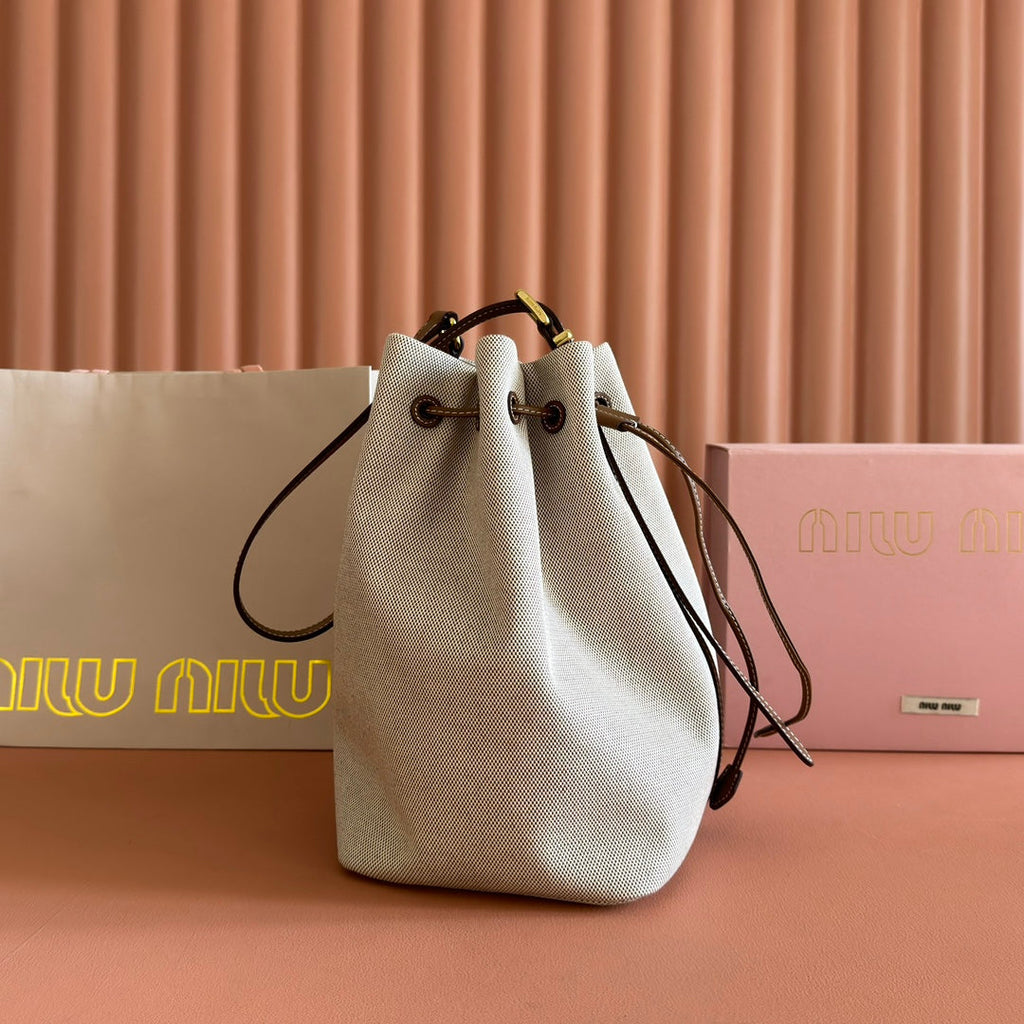 BUCKET BAG 29 BEIGE AND BRANDY IN CANVAS