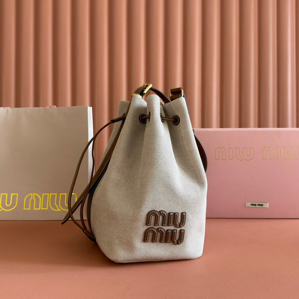 BUCKET BAG 29 BEIGE AND BRANDY IN CANVAS