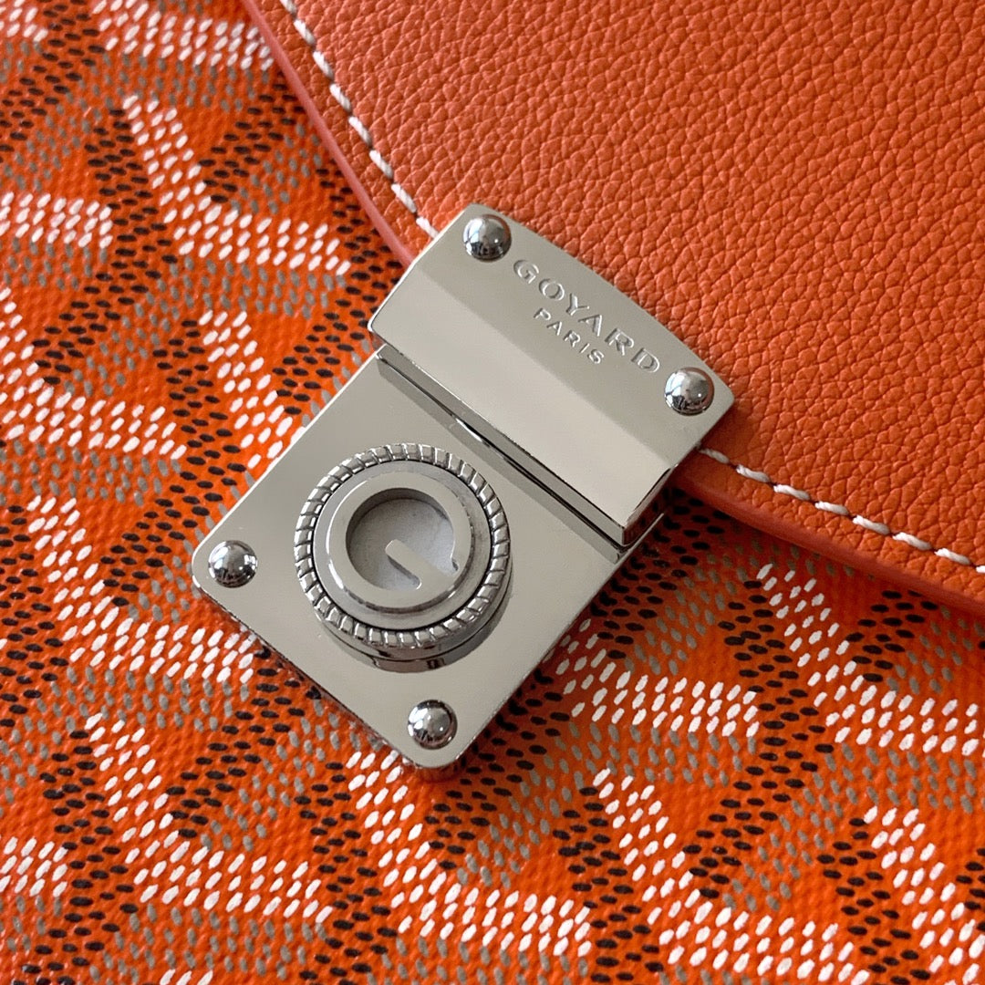 CHYPRE WALLET-POUCH 21 IN ORANGE GOYARDINE CANVAS AND CALFSKIN