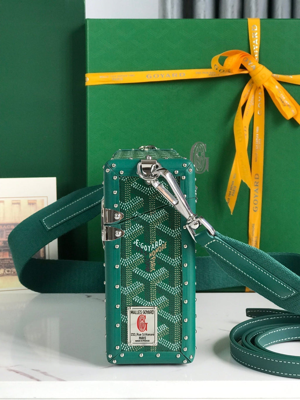 CASSETTE TRUNK BAG 21 IN GREEN GOYARDINE CANVAS & CLAMECY COWHIDE